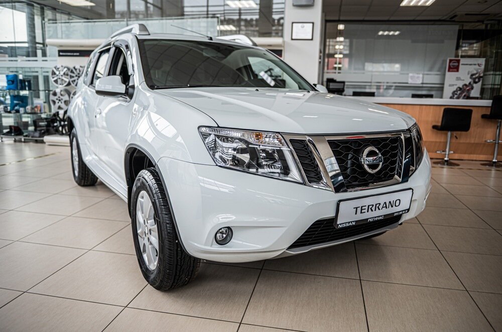 Новый Nissan Terrano в наличии у официального дилера "Регинас" Екатеринбург