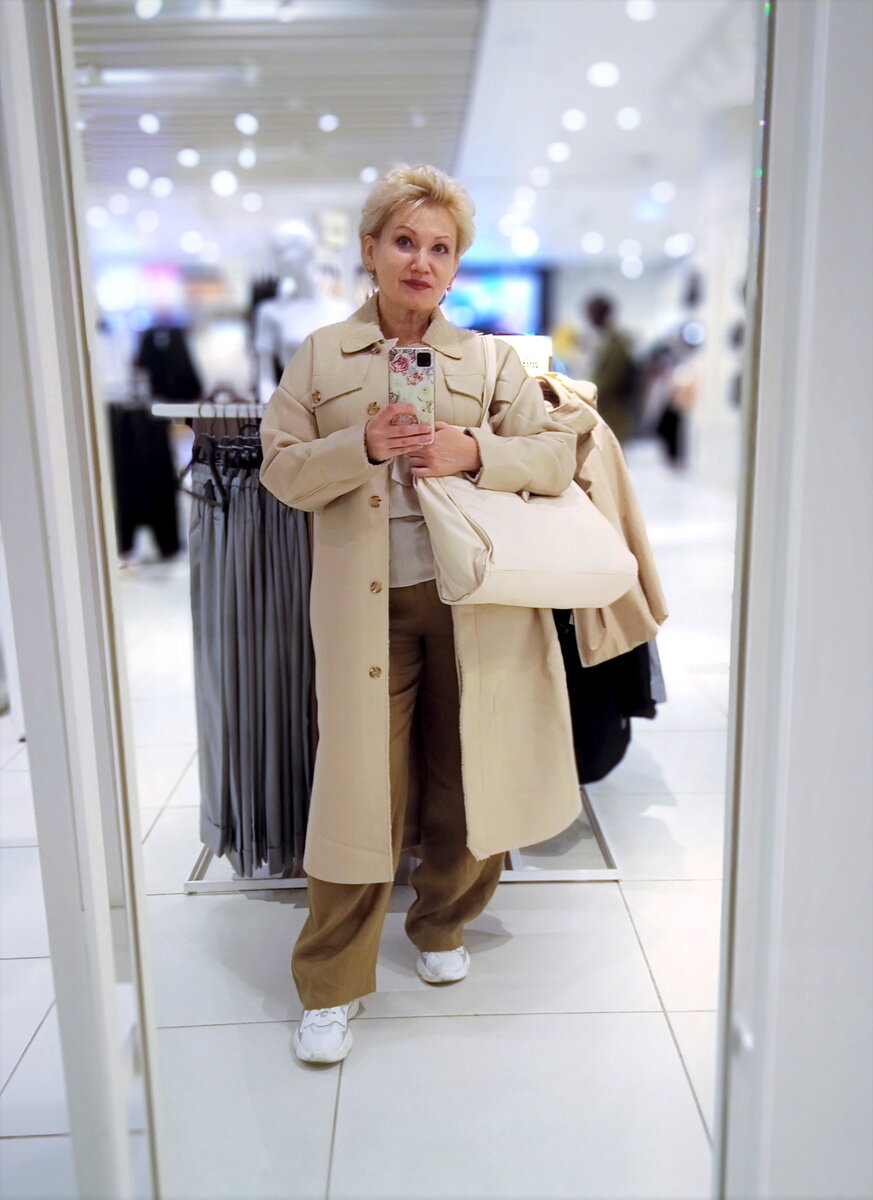 Reserved, 48 размер, пальто 5500, сумка 3000