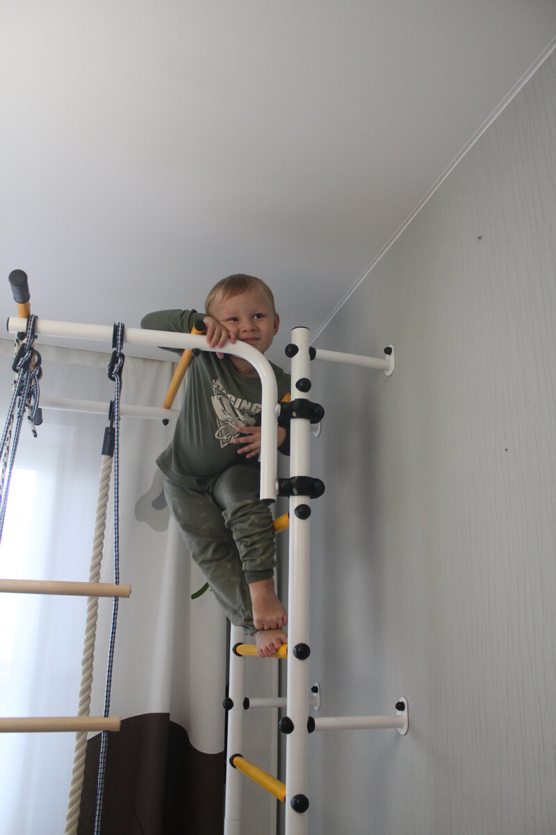 Детская стенка спортивная: шведская, лестница и другие варианты моделей, фото