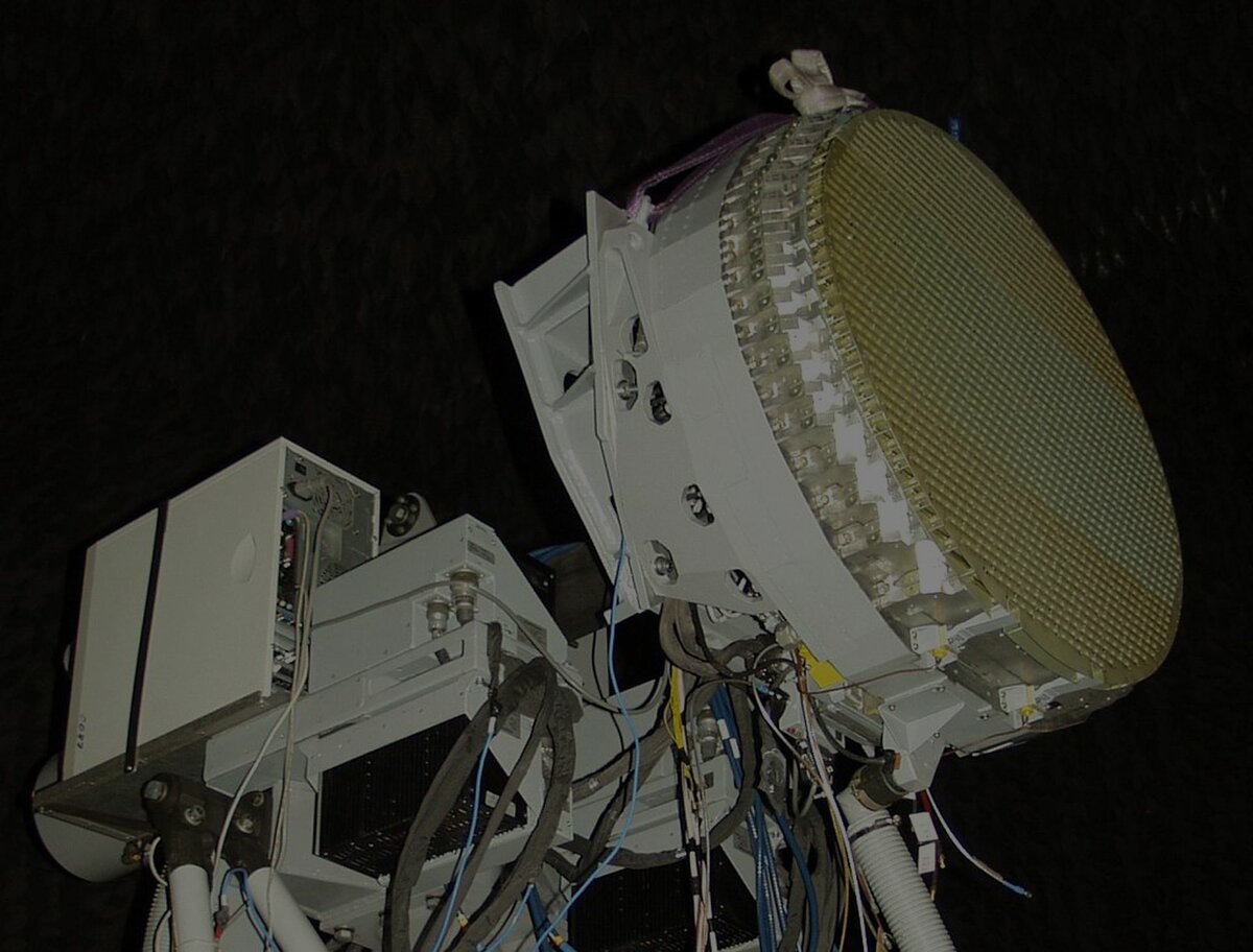 АФАР БРЛС Н-036 в безэховой камере НИИП 