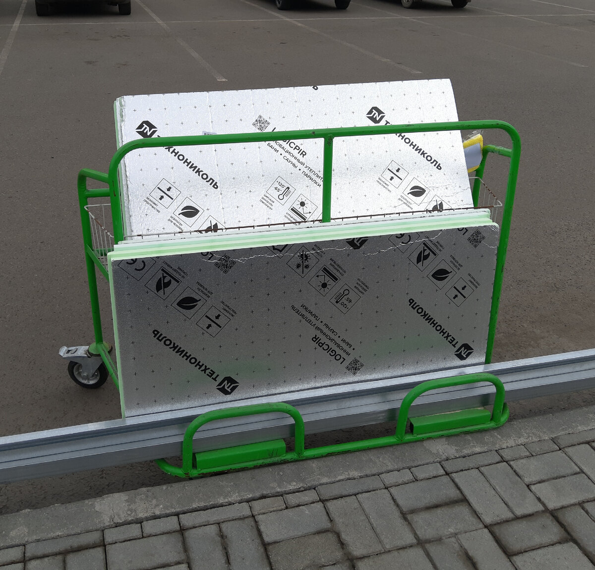 Плиты PIR и оцинкованный профиль. Листать далее>>