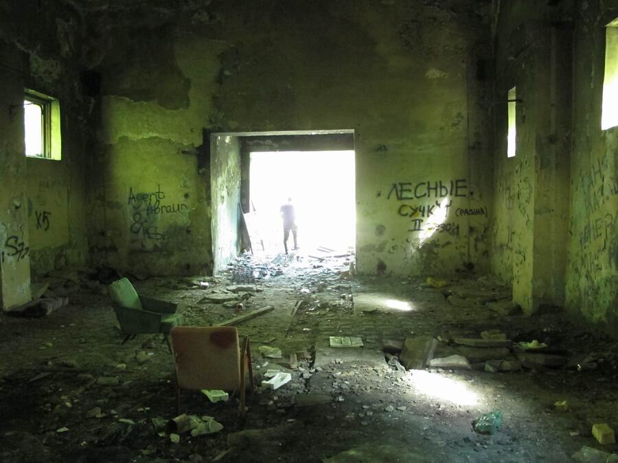 Счастливые люди хозяин тайги. Человек в тайге. Репортаж из тайги. Охота и рыбалка в тайге коми. Репортаж из тайги.