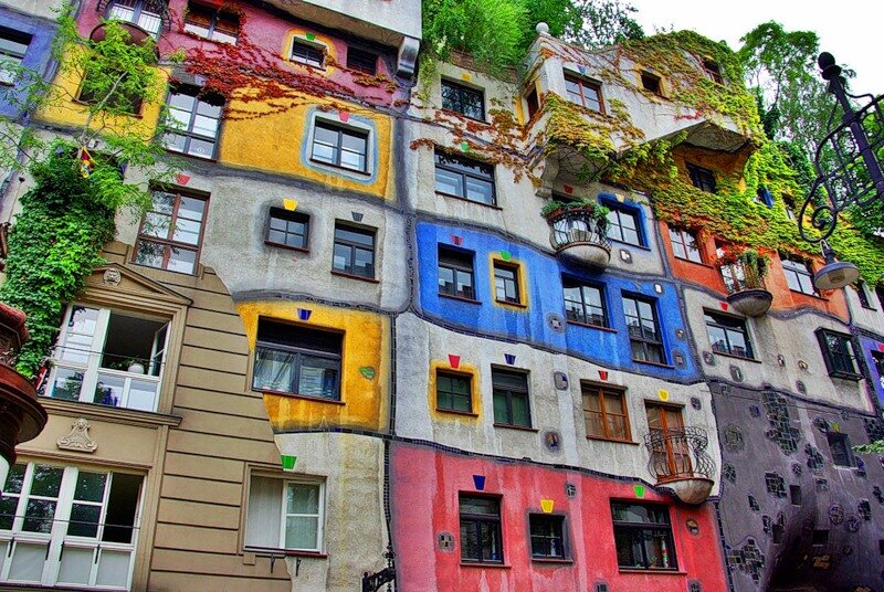 Достопримечательности Вены: KunstHausWien