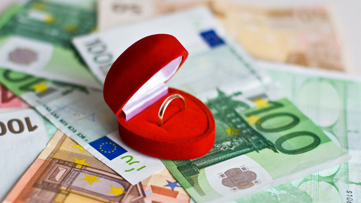 Фиктивный брак в России