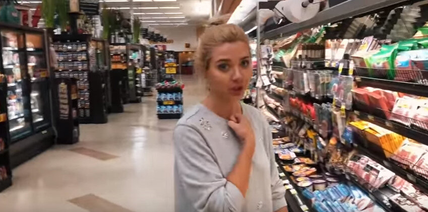 Скрин с видео