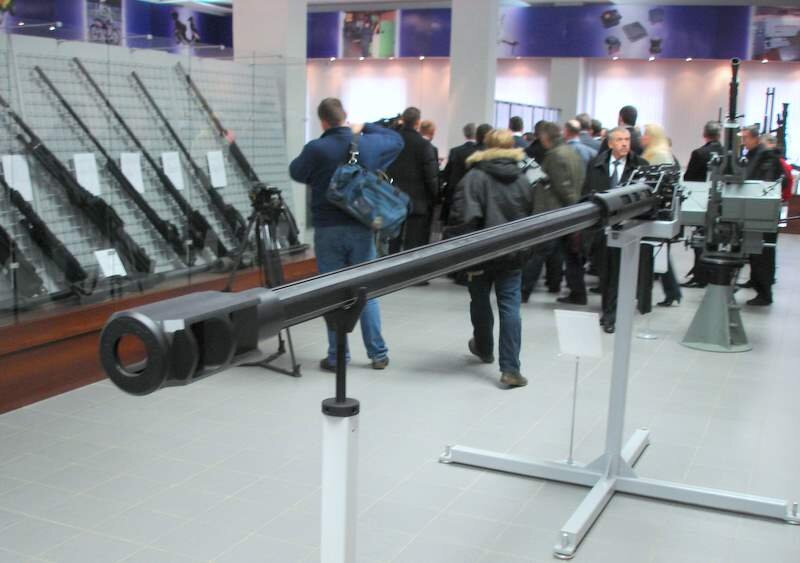 45 мм пушка на выставке завода им. Дегтярева. Картинка с сайта https://army-news.ru