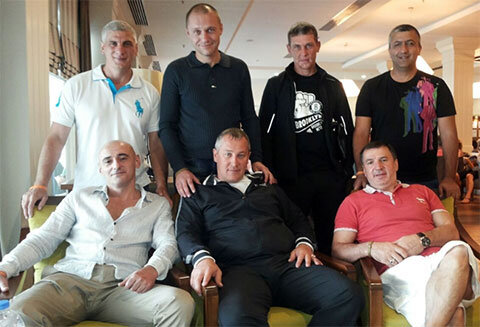 Источник фото: https://compromat.ws/vor-v-zakone-kolya-tomskij/