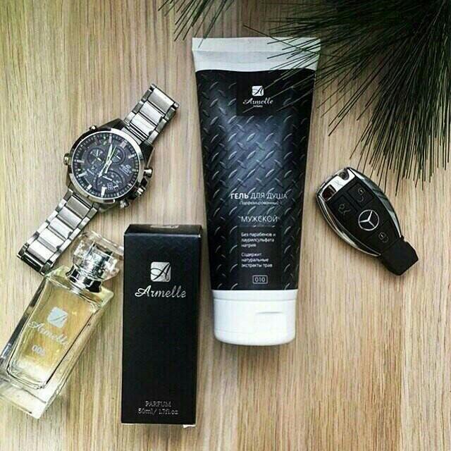 Наши номерные ДУХИ, (не парфюмированная вода) в направлении известных брэндов,без Фтолатов. 20%концентрация .
▪️Основа Швейцария и Франция
.
Некоторые из них имеют Парфюмированный бальзам для тела и Парфюмированный гель для душа с таким же ароматом.
.
Для мужчин есть номерные духи и Парфюмированный гель для душа с таким же ароматом. Продукция достойная и доступная по цене.
.
Мы не переплачиваем за флакон и за брэнд! Нам важно содержимое и конечно же качественное. Кстати наши флаконы-итальянское стекло.
.
✔️▪️Духи мужские
Классическая коллекция - 50ml - 1500p
Классическая коллекция Adore( обожаемые) - 50ml - 1800p
.
✔️▪️Парфюмированный гель для душа муж. - 200ml - 300p
.
Гель для душа мужской с пантенолом, алое вера и экстрактом ромашки, подходит даже для сухой чувствительный кожи. Деликатно очищает и не сушит кожу благодаря комбинации мягких моющих средств и ухаживающих компонентов.
▪️Не содержат красителей, парабенов и SLS.
.
✔️▪️КОМПЛЕКТЫ ДУХИ+ГЕЛЬ для душа ароматы в направлении.
.
001 - Versace Man Eau Fraiche
002 - Hugo Boss
008 - Lacoste L. 12.12.Blanc
010 - Chanel Allure Home Sport
.