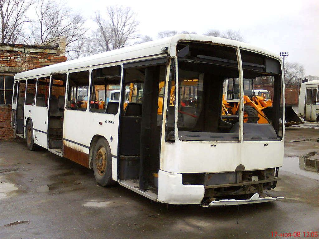 Списание автобусов. Mercedes-Benz o345g Самарская область. Самара Мерседес 345. Списанные автобусы. Списанные автобусы Самара.