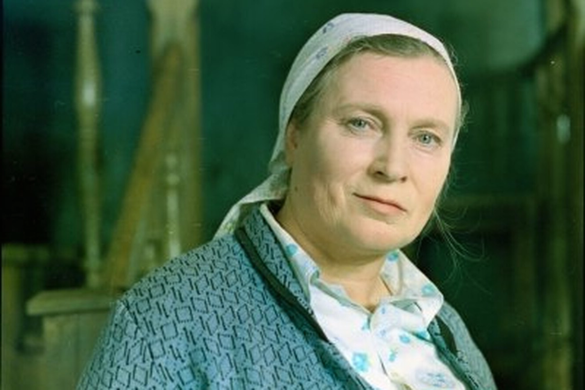 Артистка любит артистку. Любовь полищук в молодости. Любовь полищук в молодости. Сок любви. Артистка любит артистку.