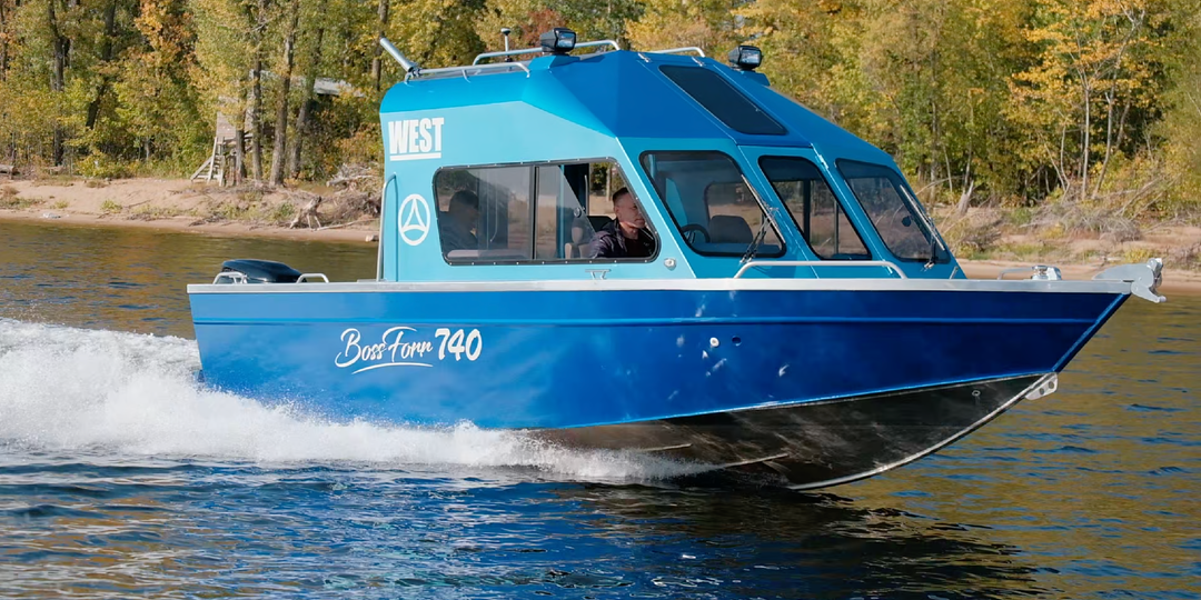 Русский Алюминиевый Катер с Кабиной в Полный Рост Bossforr 740 West. Обзор и тест.