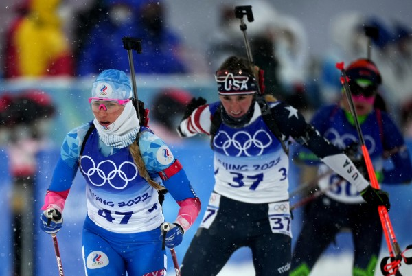 Светлана Миронова (№47) в гонке преследования