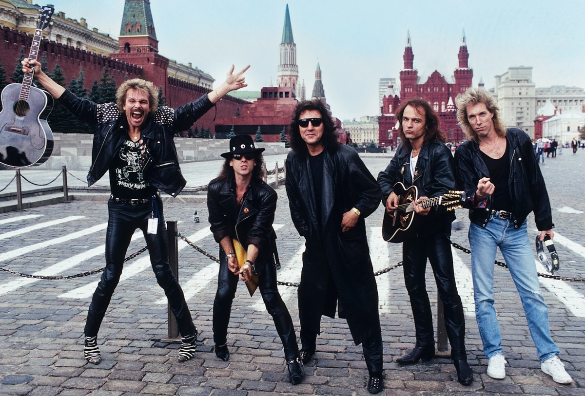 Группа уехавшая из россии. Группа Scorpions 1989. Группа Scorpions 1991. Группа Scorpions в Москве.