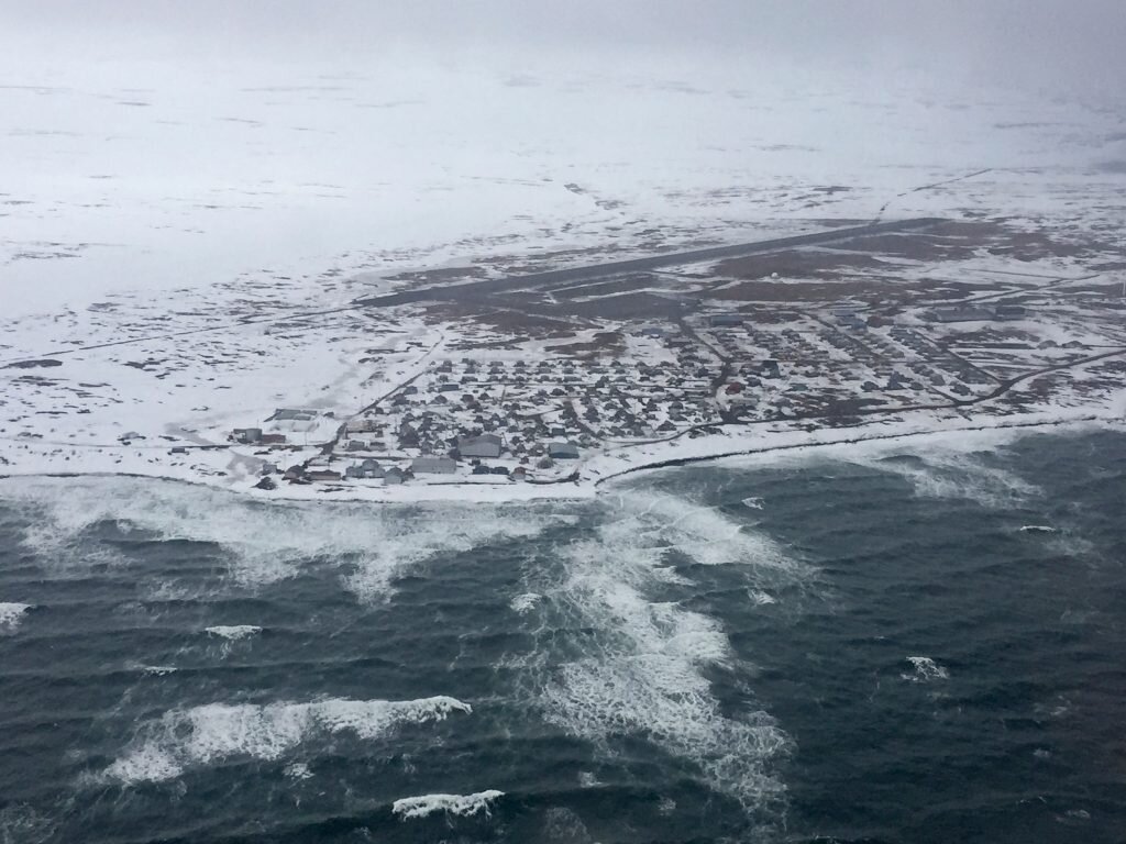 Острова прибылова четыре острова в беринговом море. Остров Святого Лаврентия Берингово море. Берингов пролив Святого Лаврентия. Остров Святого Лаврентия Аляска. Остров Святого Лаврентия Берингов пролив.