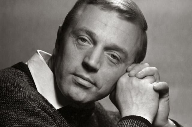 Анатолий Ромашин