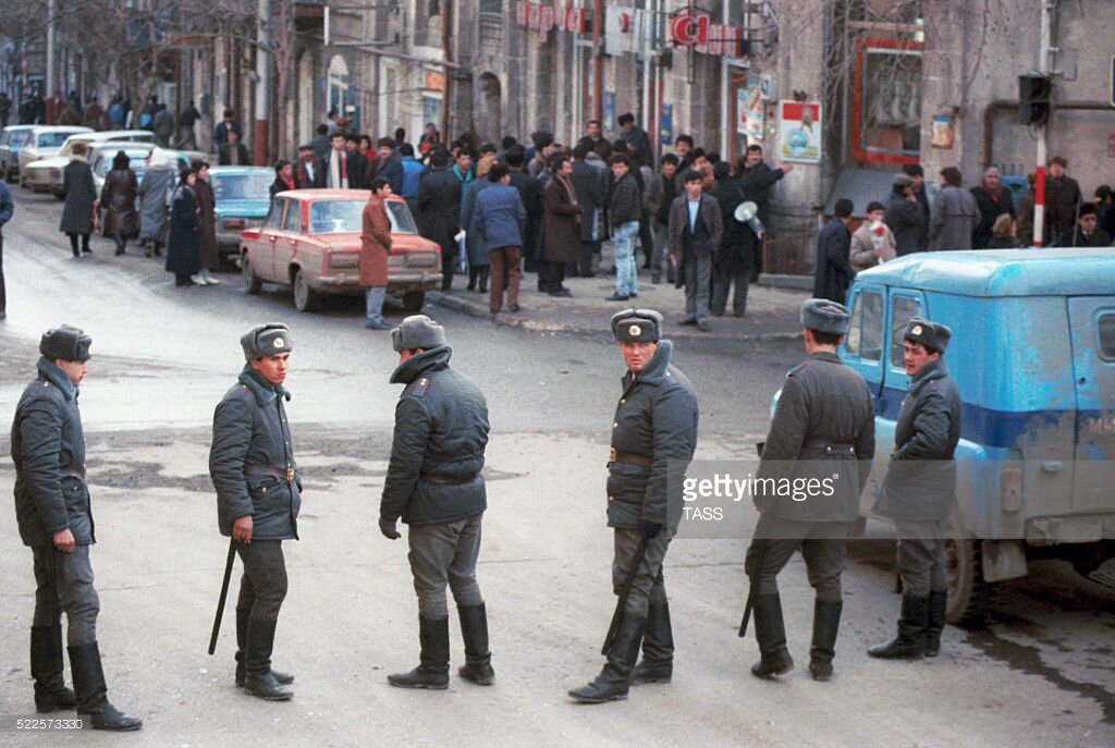 Советская милиция в Баку