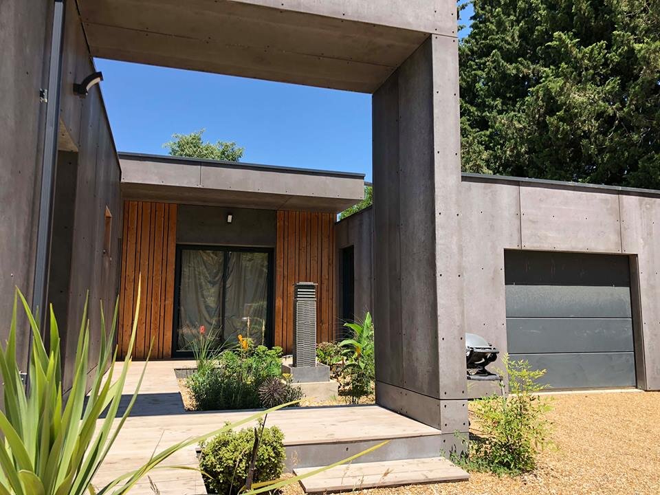 На фото: дом по этой же технологии.