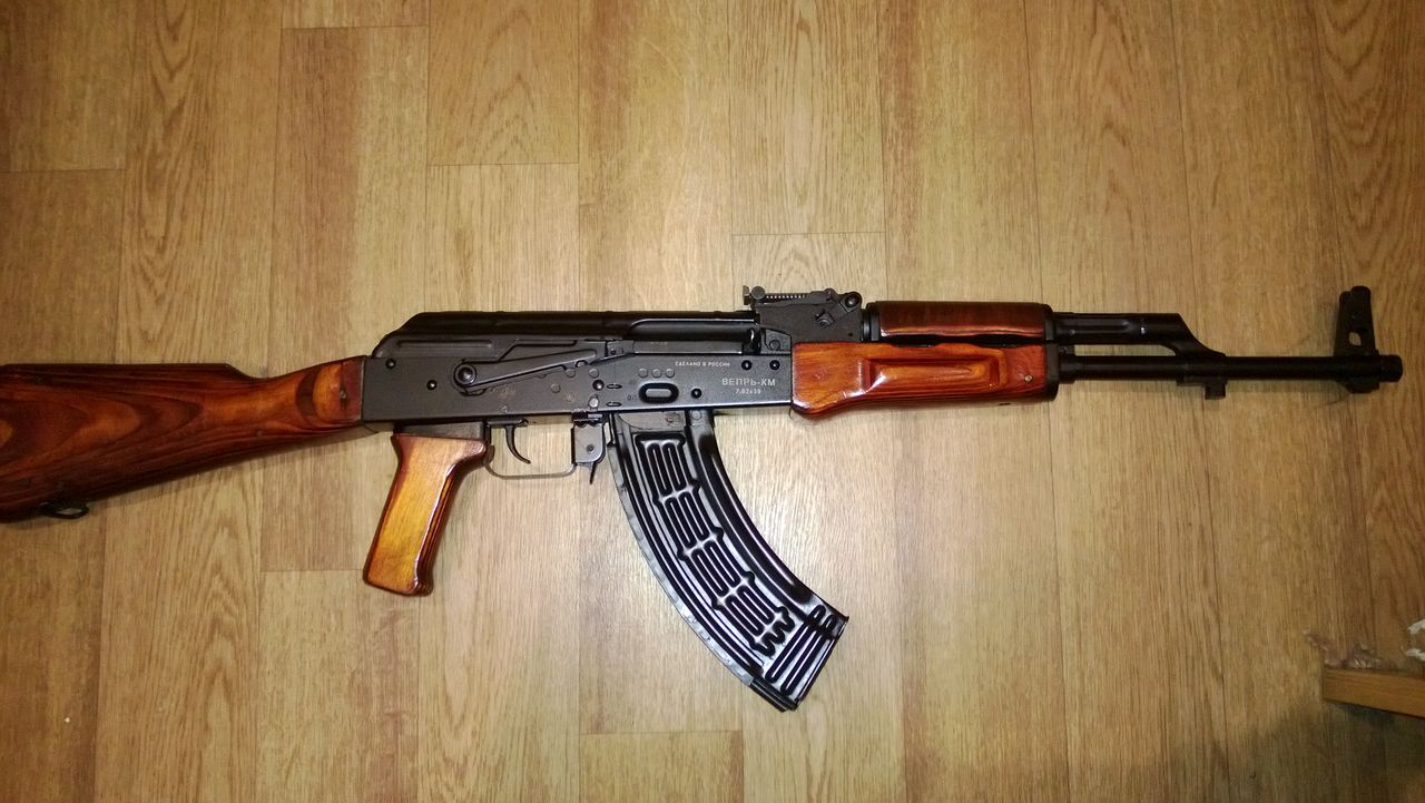 Чем охотничьи карабины отличаются от боевого оружия?