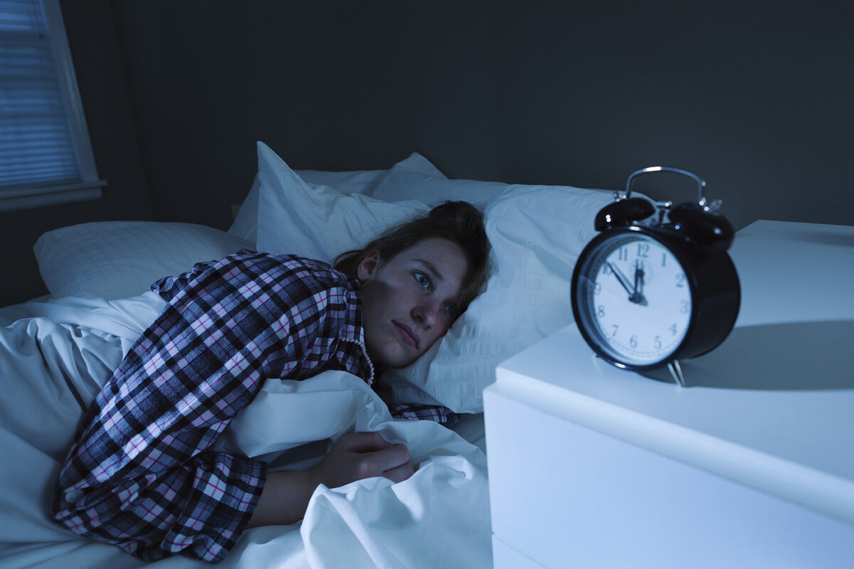 Здоровый крепкий сон необходим каждому человеку. Отсутствие отдыха может привести к серьезным проблемам со здоровьем. При нарушении сна лечение нельзя откладывать в долгий ящик.