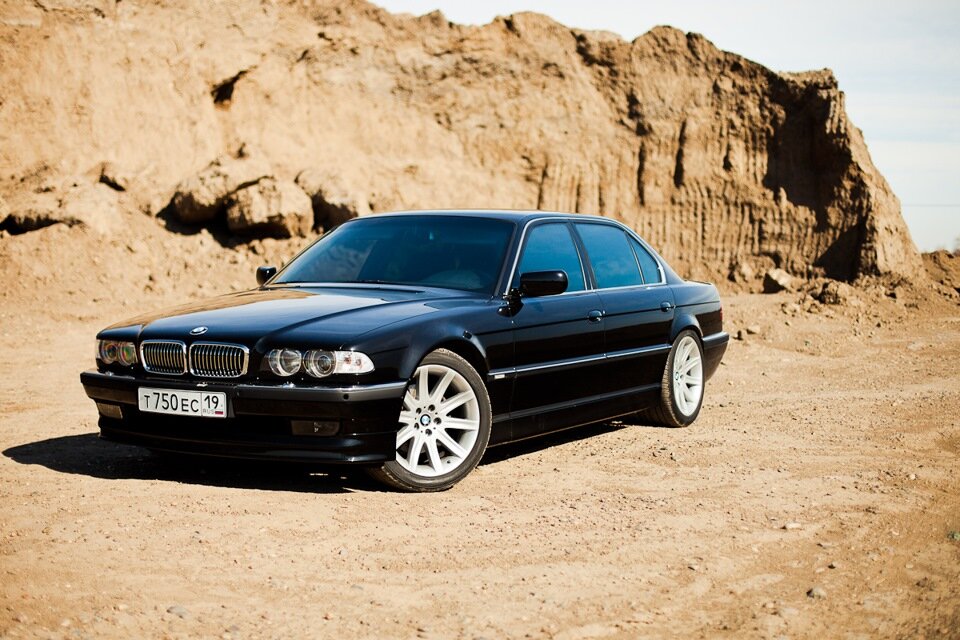 BMW 750Li e38