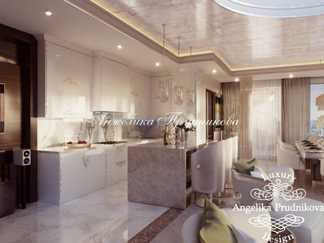 На фото: Интерьер кухни с классической белой мебелью