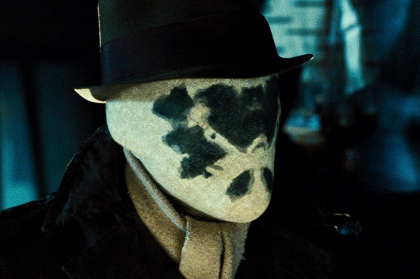 Роршах один из самых узнаваемых персонажей комиксов, благодаря собственной философий и принципам, выработанных за многие годы борьбы с преступностью.