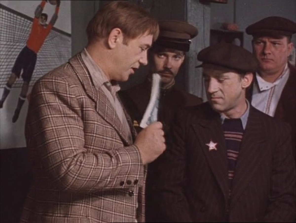 Два часа ленты в общей сложности было вырезано