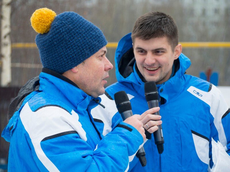 Это мы с папой (Сергеем Белоголовцевым) на одном из мероприятий нашей семейной благотворительной программы "Лыжи мечты"