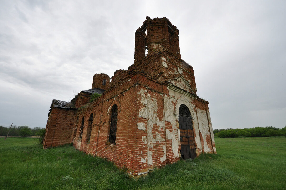 Кирпичная Церковь