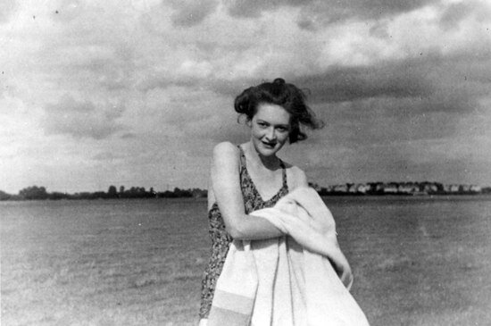 та самая "невеста" несуществующего майора.