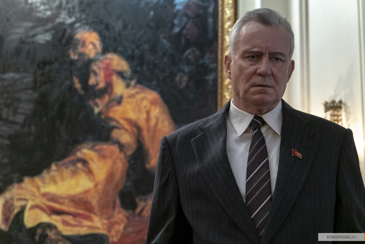 Даже символизма хватает, хотя о чём это я, символизм и СССР - слова нарицательные...