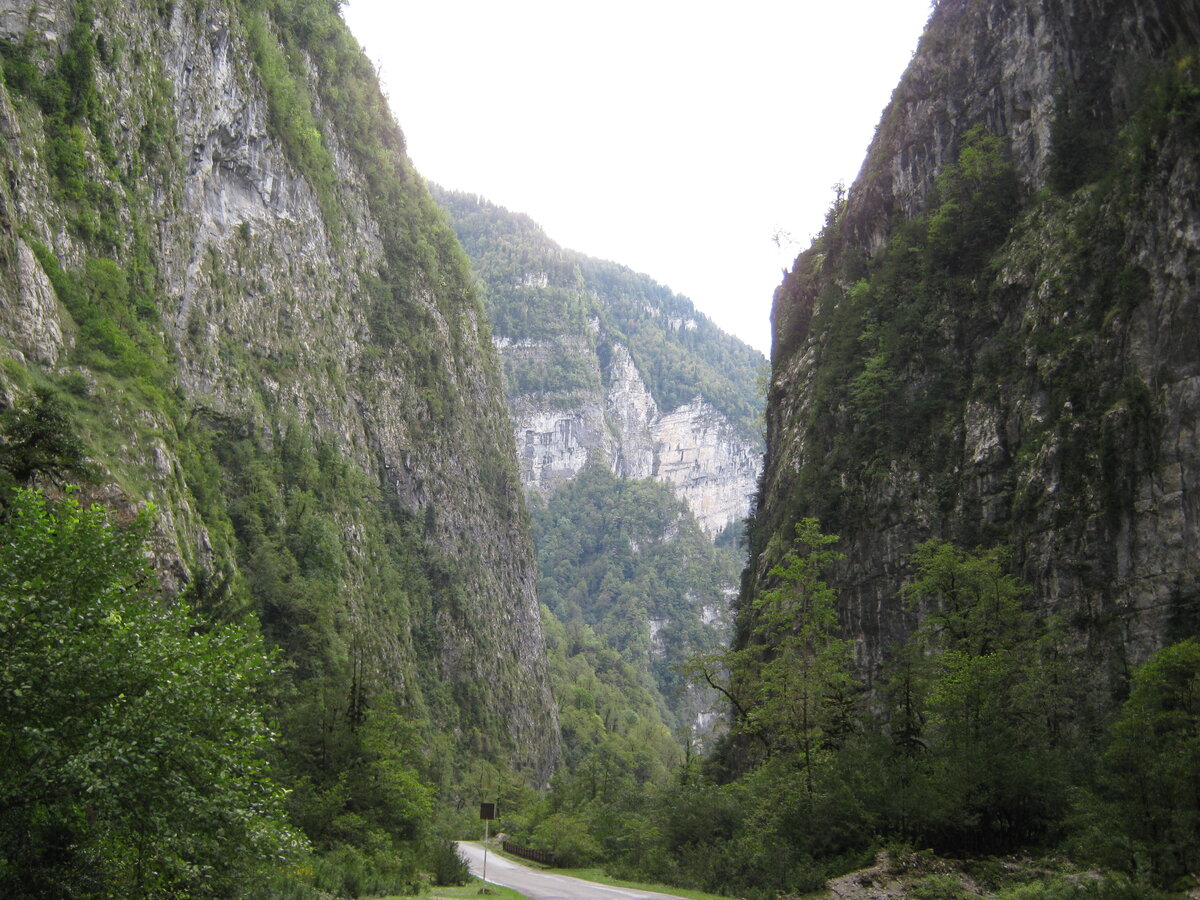 Юпшарское ущелье