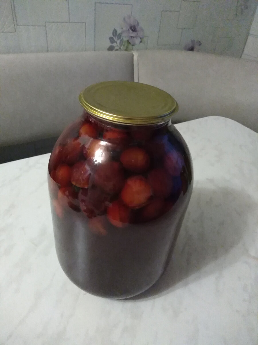 Вот такой получился замечательный компот. 