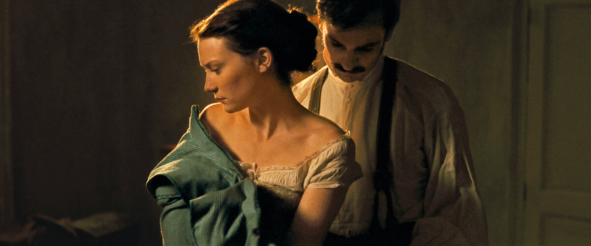 Хочется повиснуть на шее любовника? Ты этого достойна. 