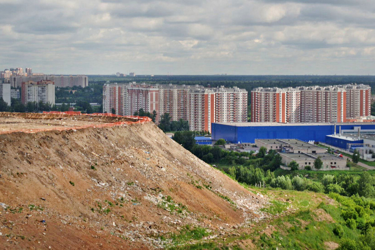 мусорная гора в некрасовке