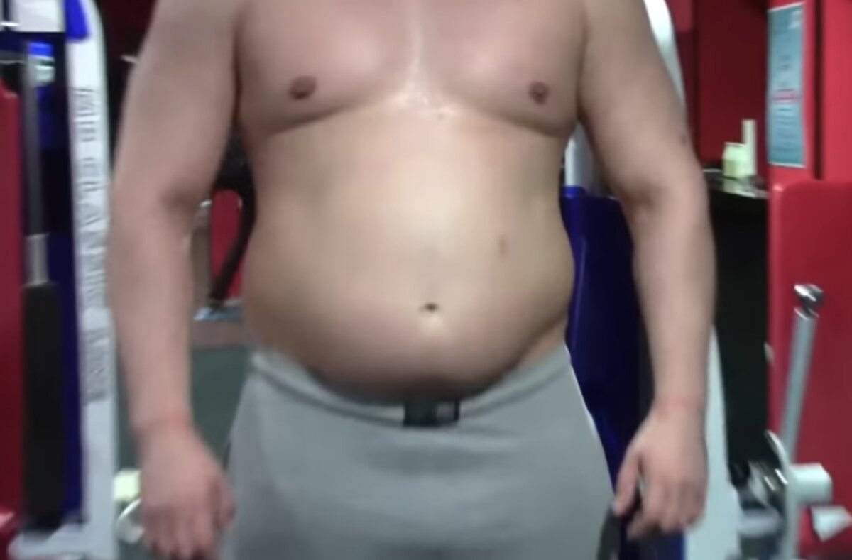 И зашло в качалку пузо....