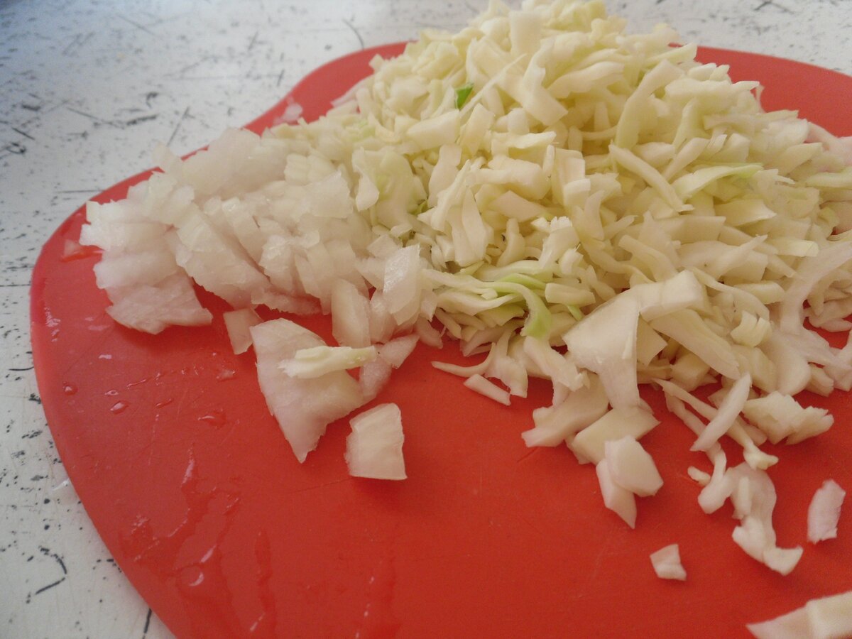 нарезаем овощи