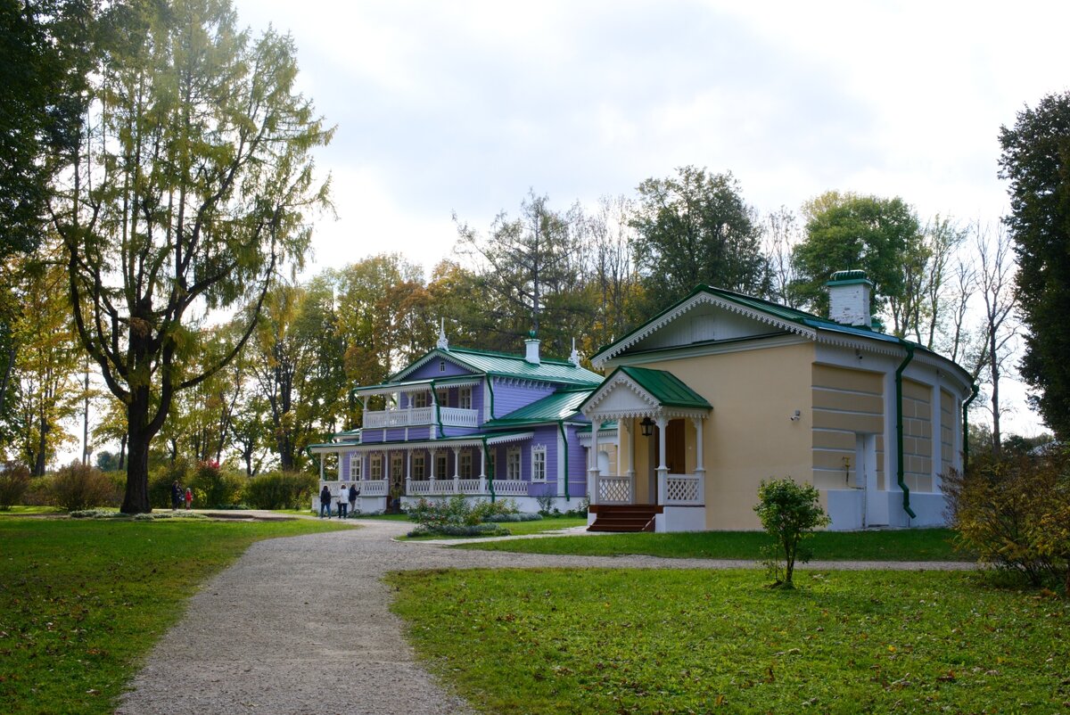 Усадьба орел. Спасское усадьба Тургенева. Орловская усадьба Великий Новгород. Усадьба Тургенева в Курской области. ЖК Орловская усадьба Великий Новгород.