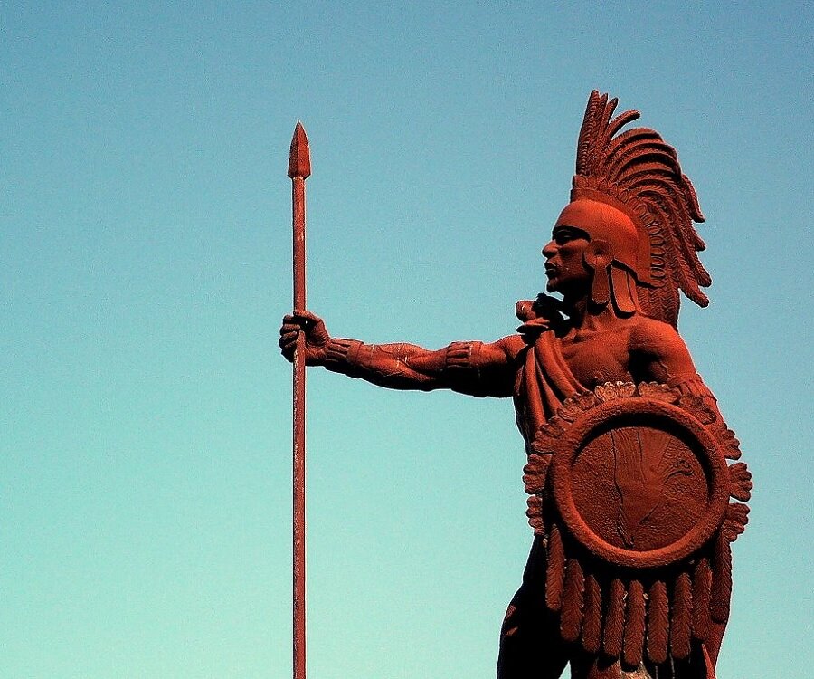 Куаутемок, современный памятник в Мексике.