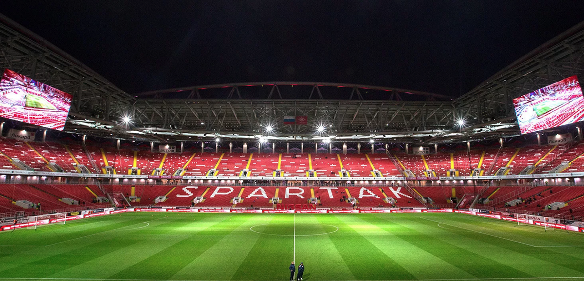 Сколько еще пустовать стадионам? Фото footballcitymediacenter.ru