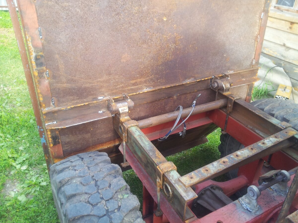 подрамник  кузова