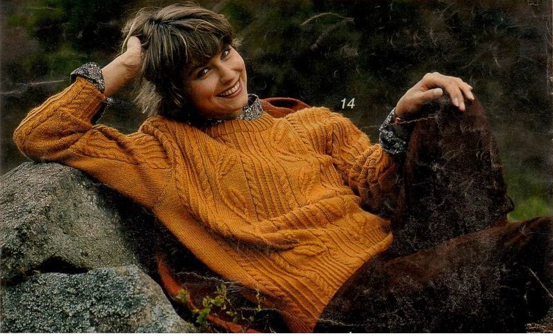 Свитер цвета осенней листвы, из старого журнала.