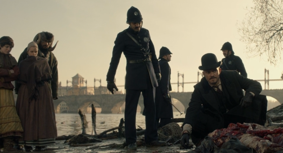 Кадр из сериала "Карнивал Роу"