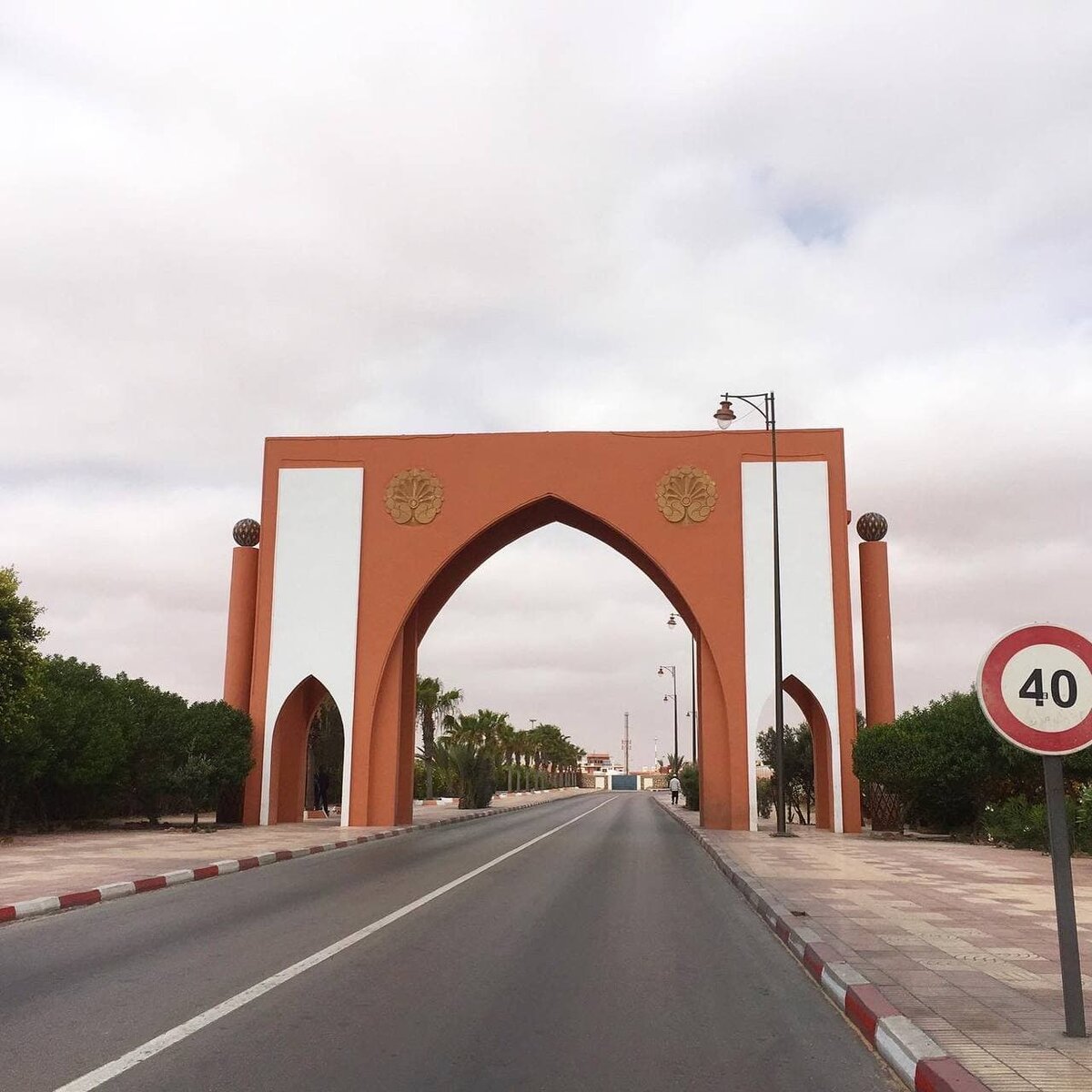 Западная Сахара - страна которой скоро не будет. Часть 2.(продолжение следует)....      От Марокко  Западная Сахара отличается своими жителями, обычаями, культурой и языком.-2