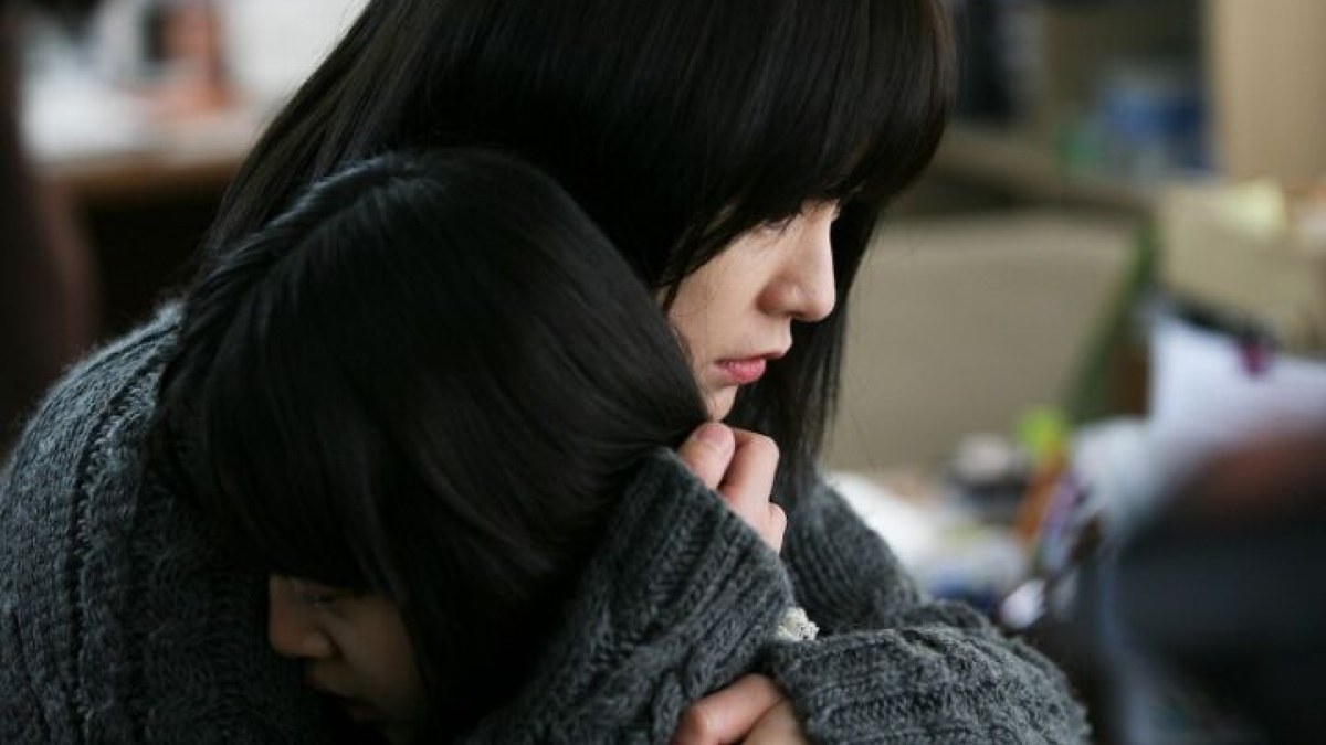 Кадр из фильма "Лишённые голоса". Чтобы увидеть больше фото, листайте карусель →