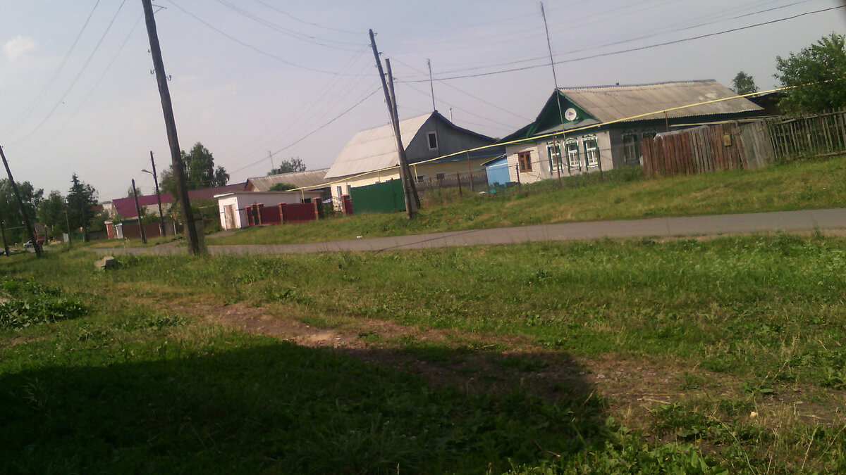 Вокзал нея костромской области. Деревня нея. Деревня нея. Деревня малата. Я в деревне.