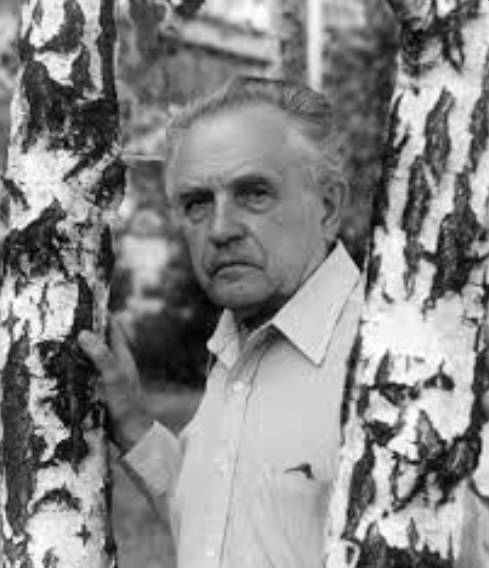 Его имя навеки вписано золотыми буквами в Пантеон Славы мировой гуманитарной мысли. Создал отечественную логическую школу, став основоположником целого направления в области логического направления в области логических и методологических исследований. Доктор философских наук, действительный член международных и российских академий, почётный профессор зарубежных и российских университетов.