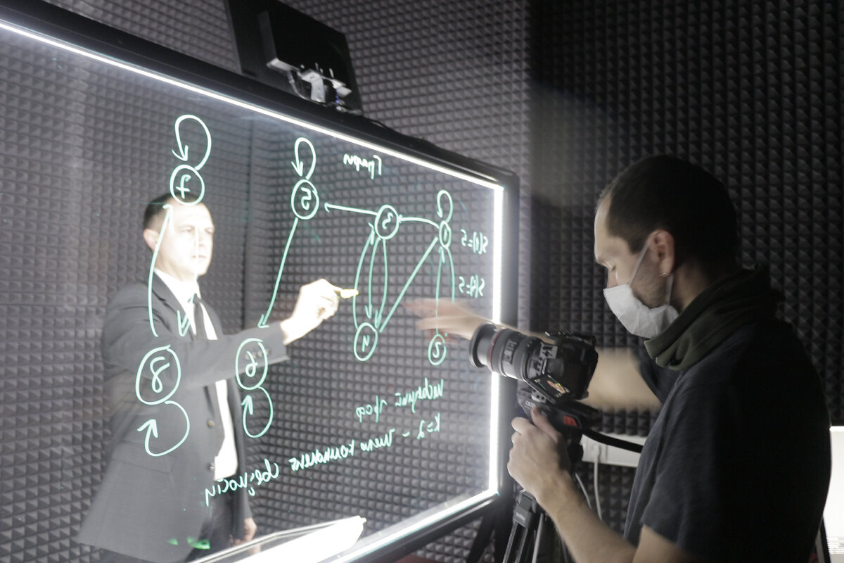 Работа в современных аудиториях университета 