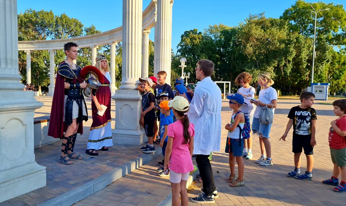 Интерактивный кукольный спектакль // Фото со страницы ВКонтакте «Маленькой фермы»