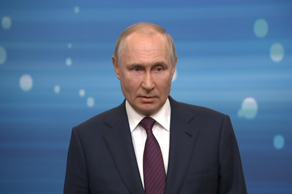    Путин встретился с главой госкорпорации развития «ВЭБ.РФ» Шуваловым
